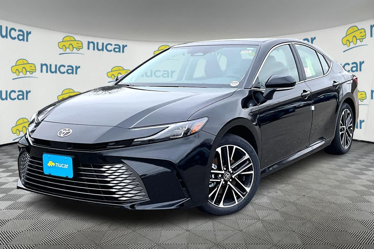 2025 Toyota Camry XLE - Photo 4