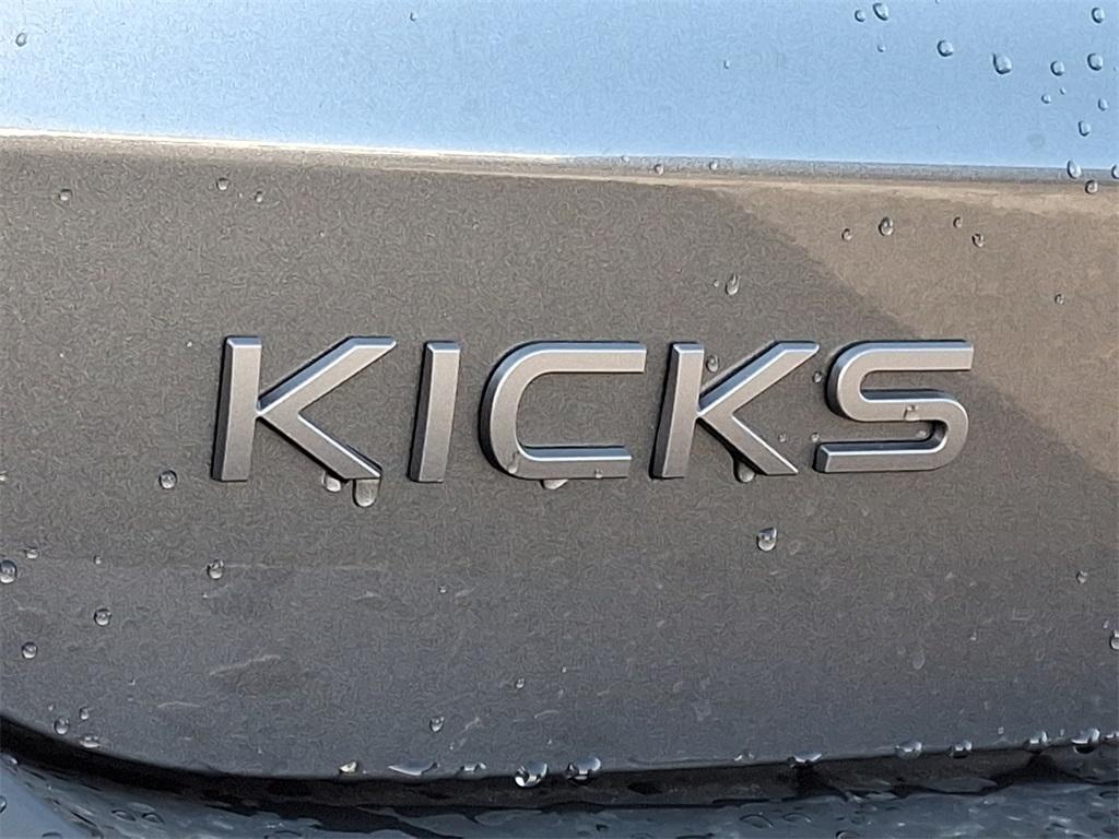 2025 Nissan Kicks S - Photo 19