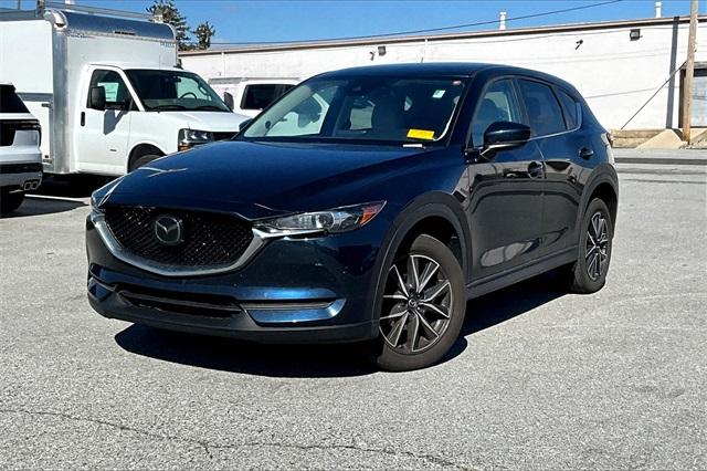 2018 Mazda CX-5 Touring - Photo 2