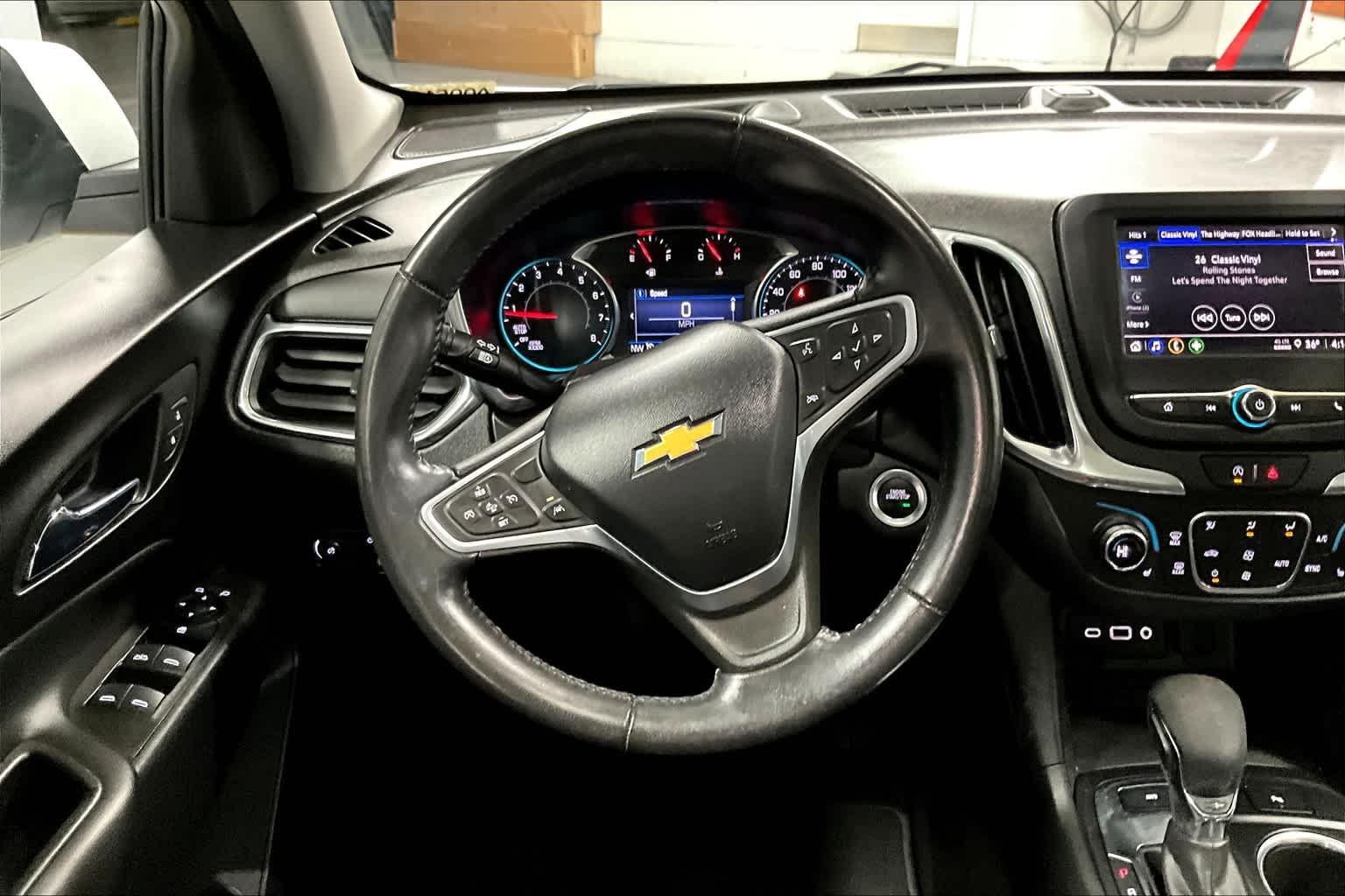 2022 Chevrolet Equinox LT - Photo 17