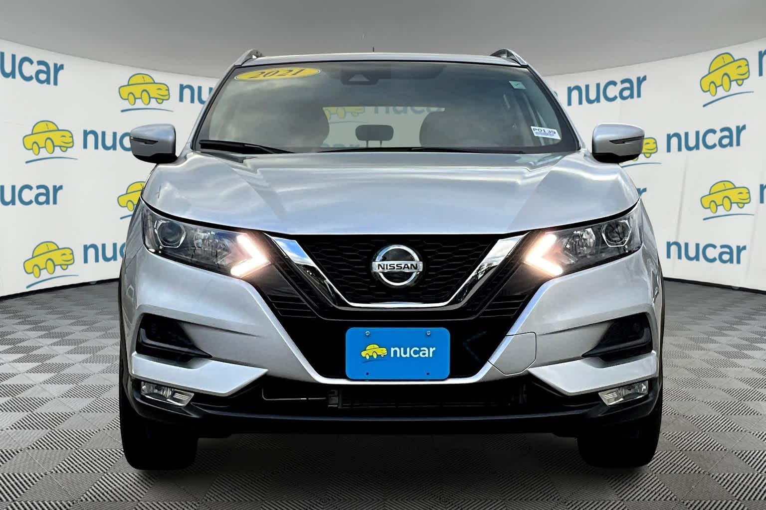 2021 Nissan Rogue Sport SV - Photo 2