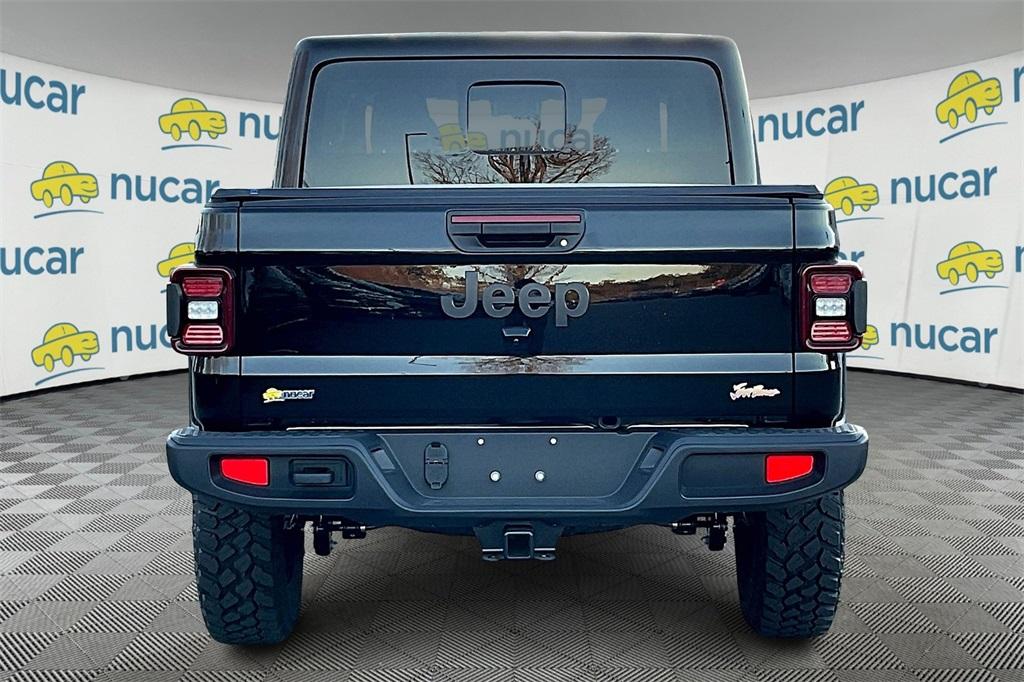 2024 Jeep Gladiator  - Photo 5