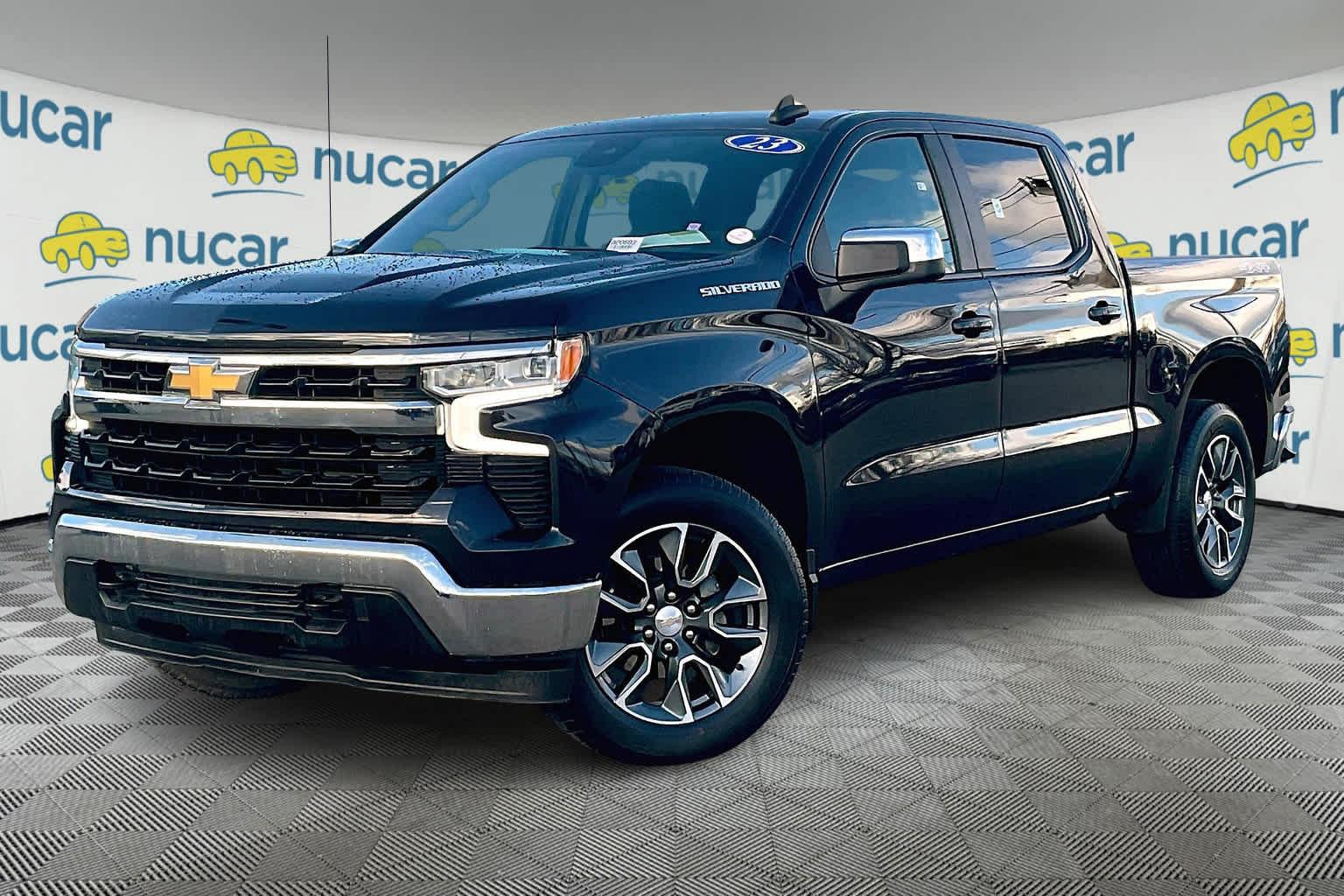 2023 Chevrolet Silverado 1500 LT 4WD Crew Cab 147 - Photo 3