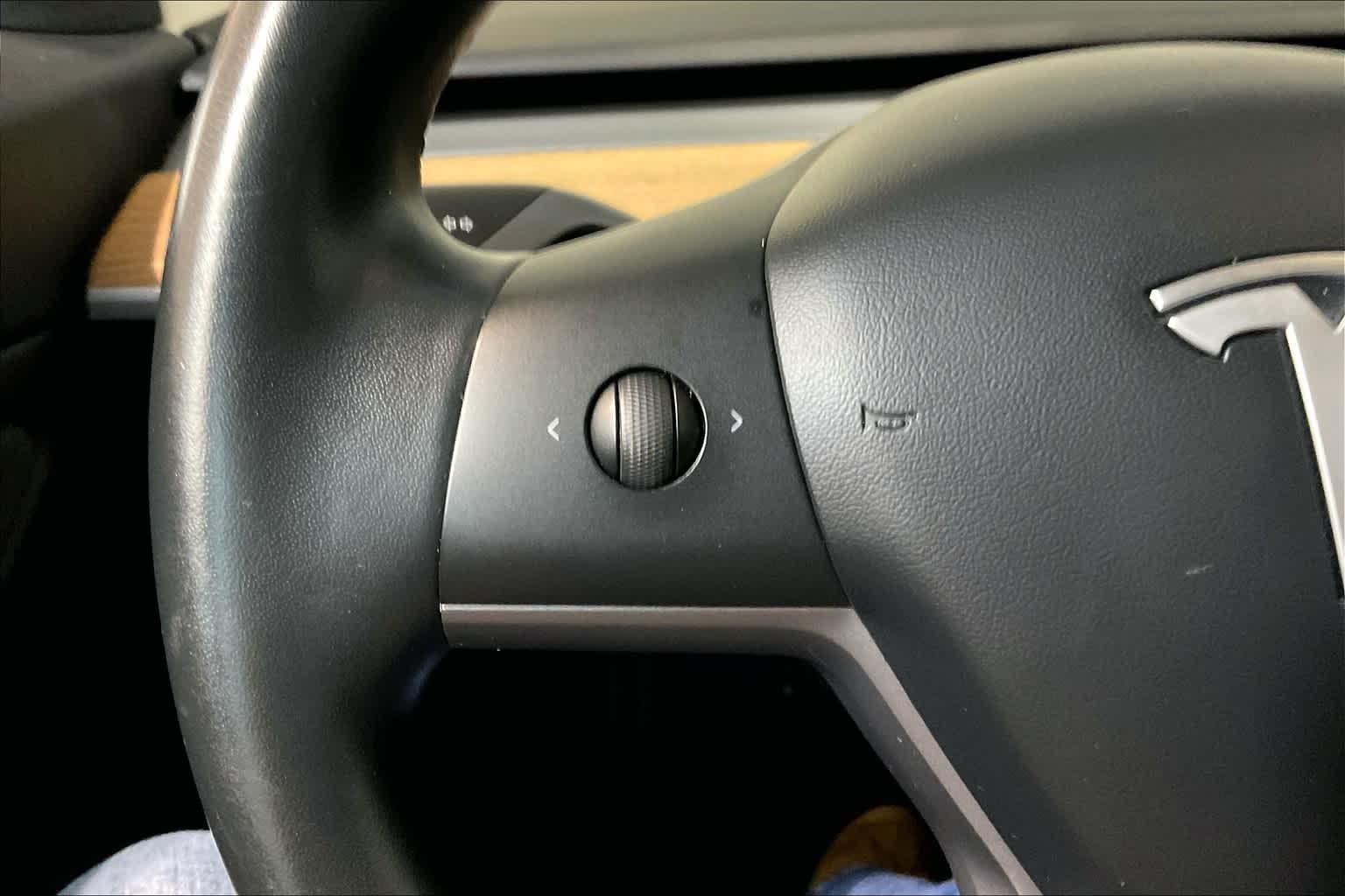 2019 Tesla Model 3 Long Range - Photo 23