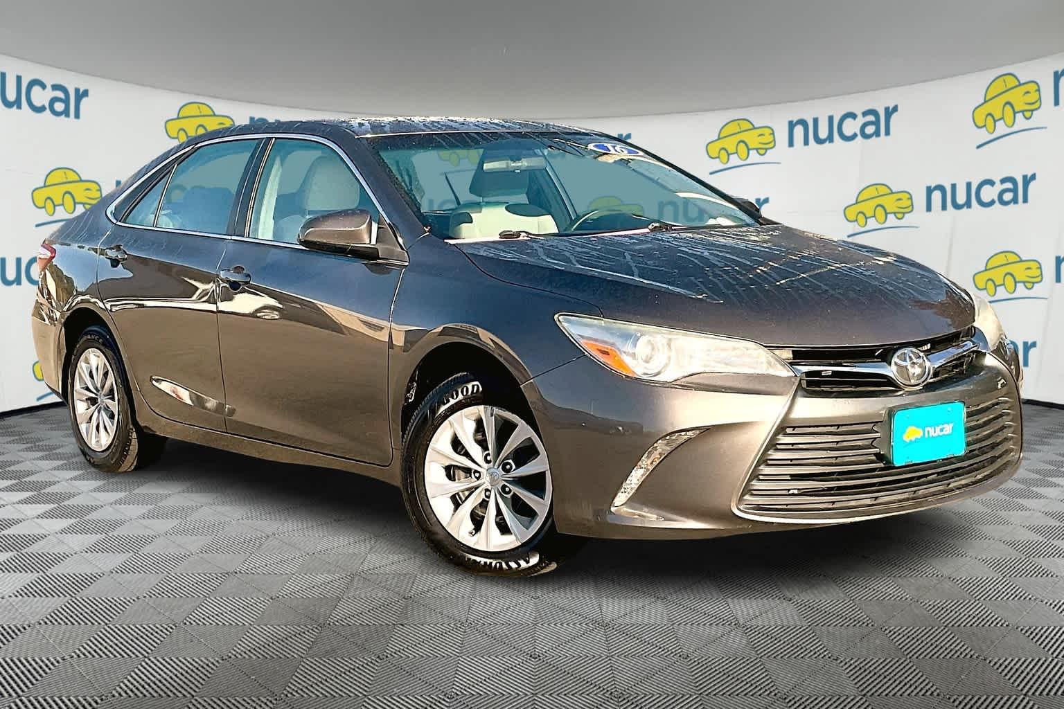 2016 Toyota Camry LE