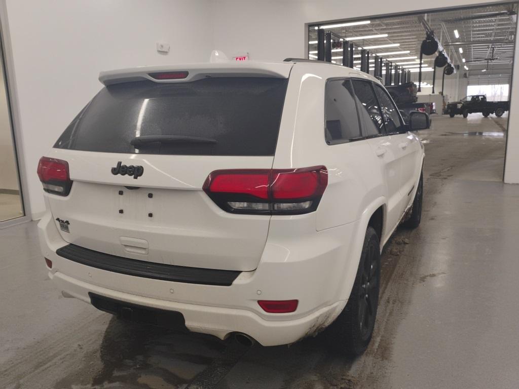 2020 Jeep Grand Cherokee Altitude - Photo 5