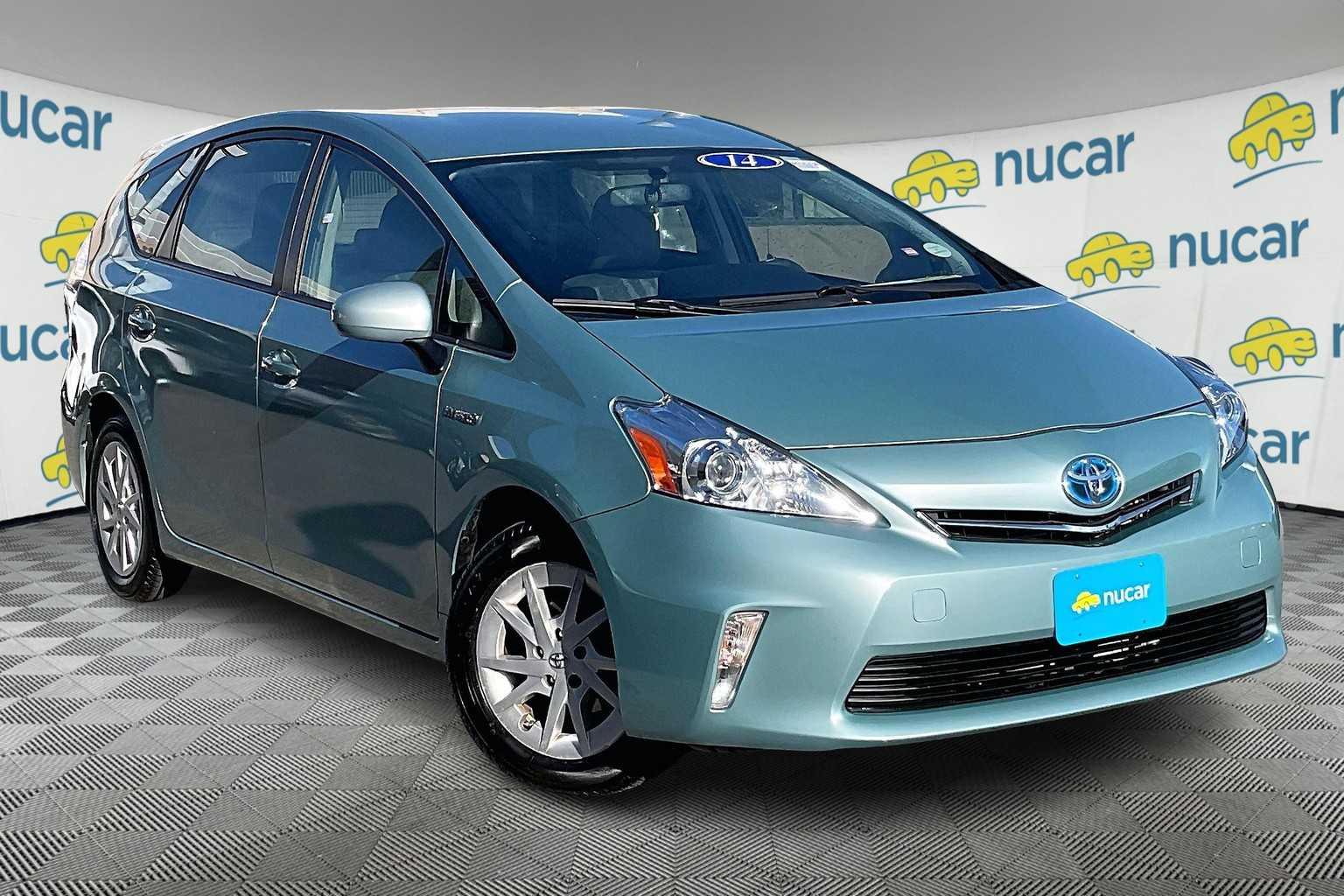 2014 Toyota Prius V Two