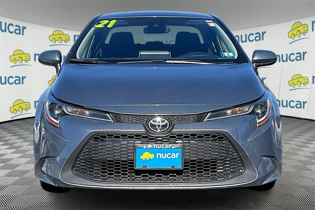 2021 Toyota Corolla LE - Photo 2