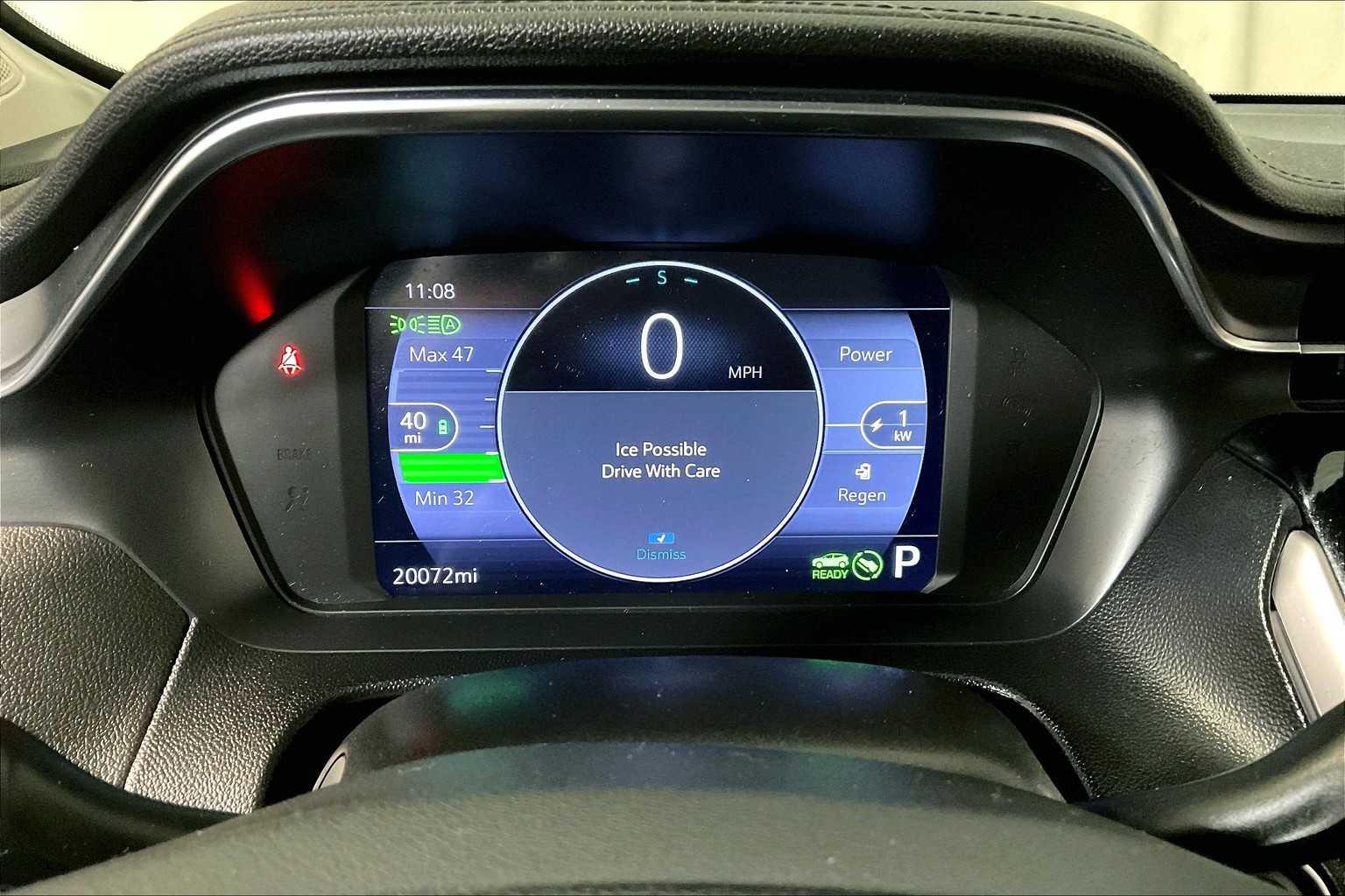 2022 Chevrolet Bolt EUV LT - Photo 25