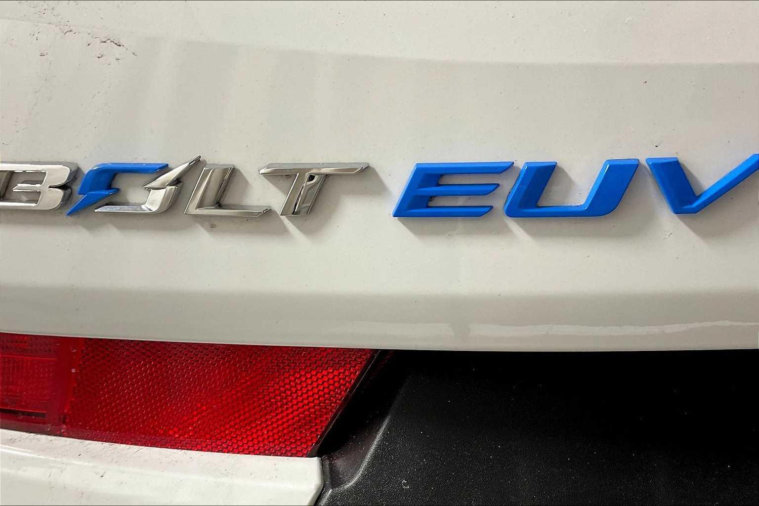 2022 Chevrolet Bolt EUV LT - Photo 29