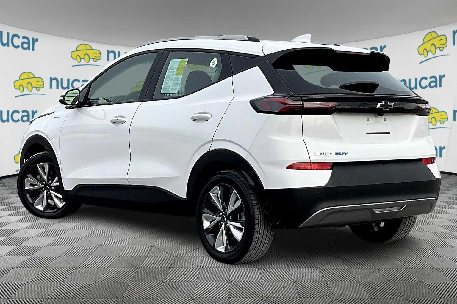 2022 Chevrolet Bolt EUV LT - Photo 4