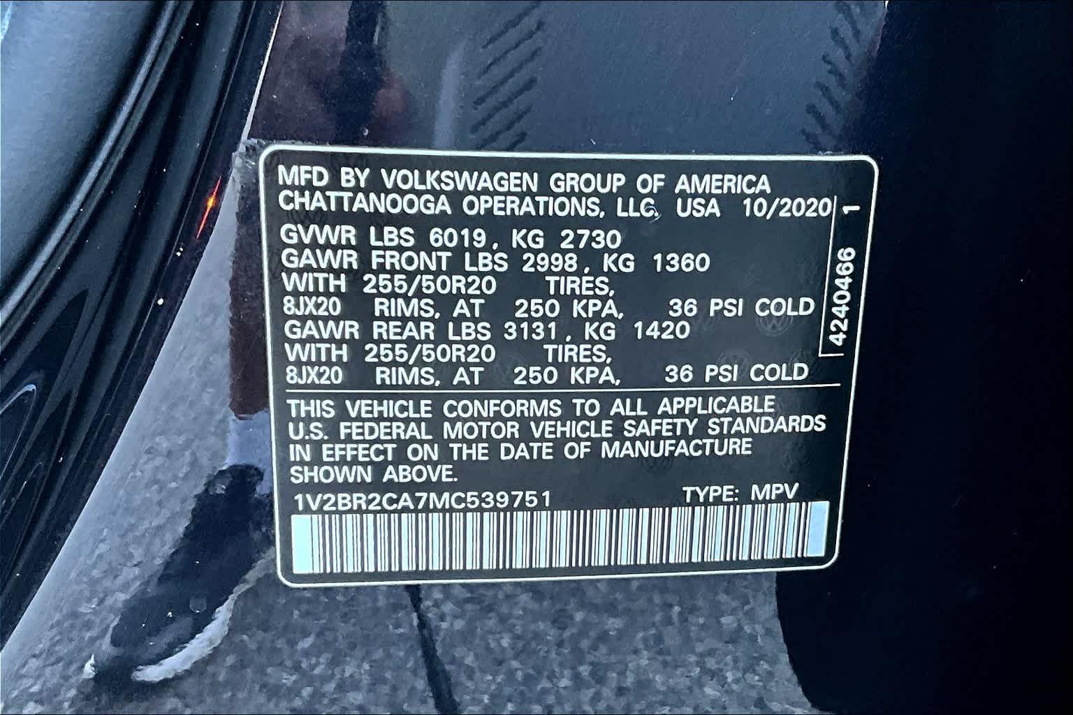 2021 Volkswagen Atlas 3.6L V6 SEL - Photo 36