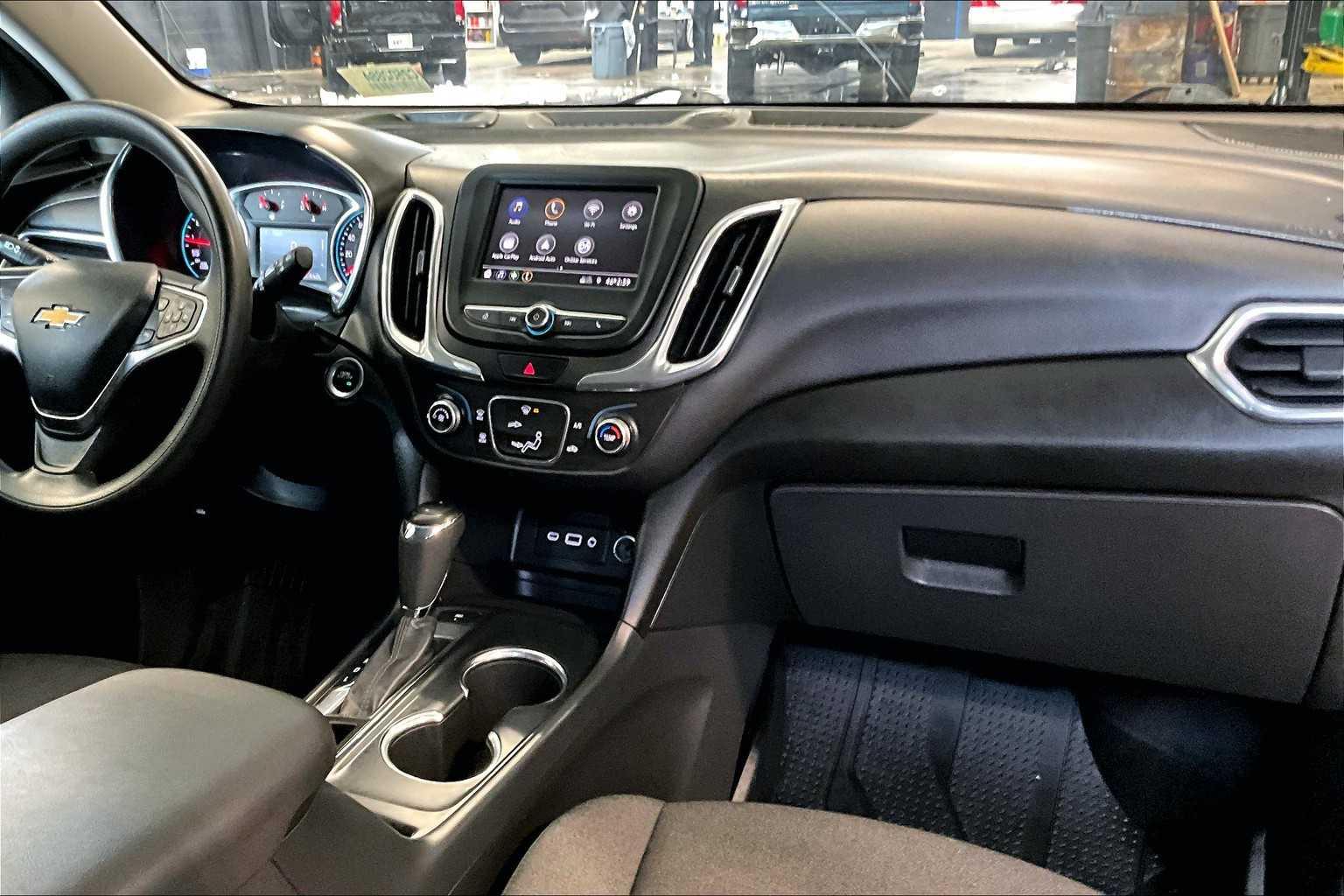 2020 Chevrolet Equinox LT - Photo 14