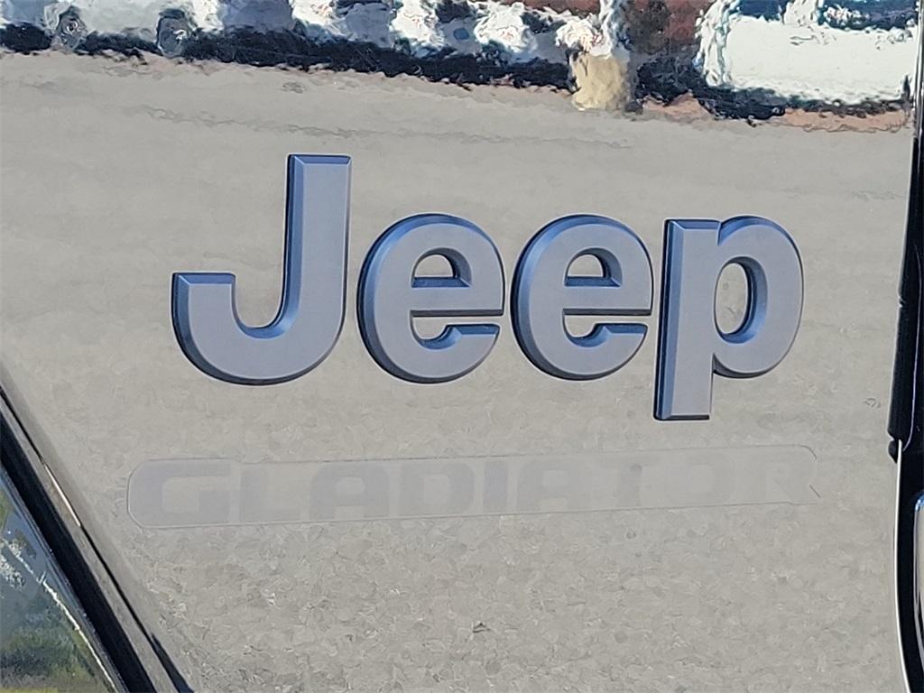 2021 Jeep Gladiator Sport - Photo 29