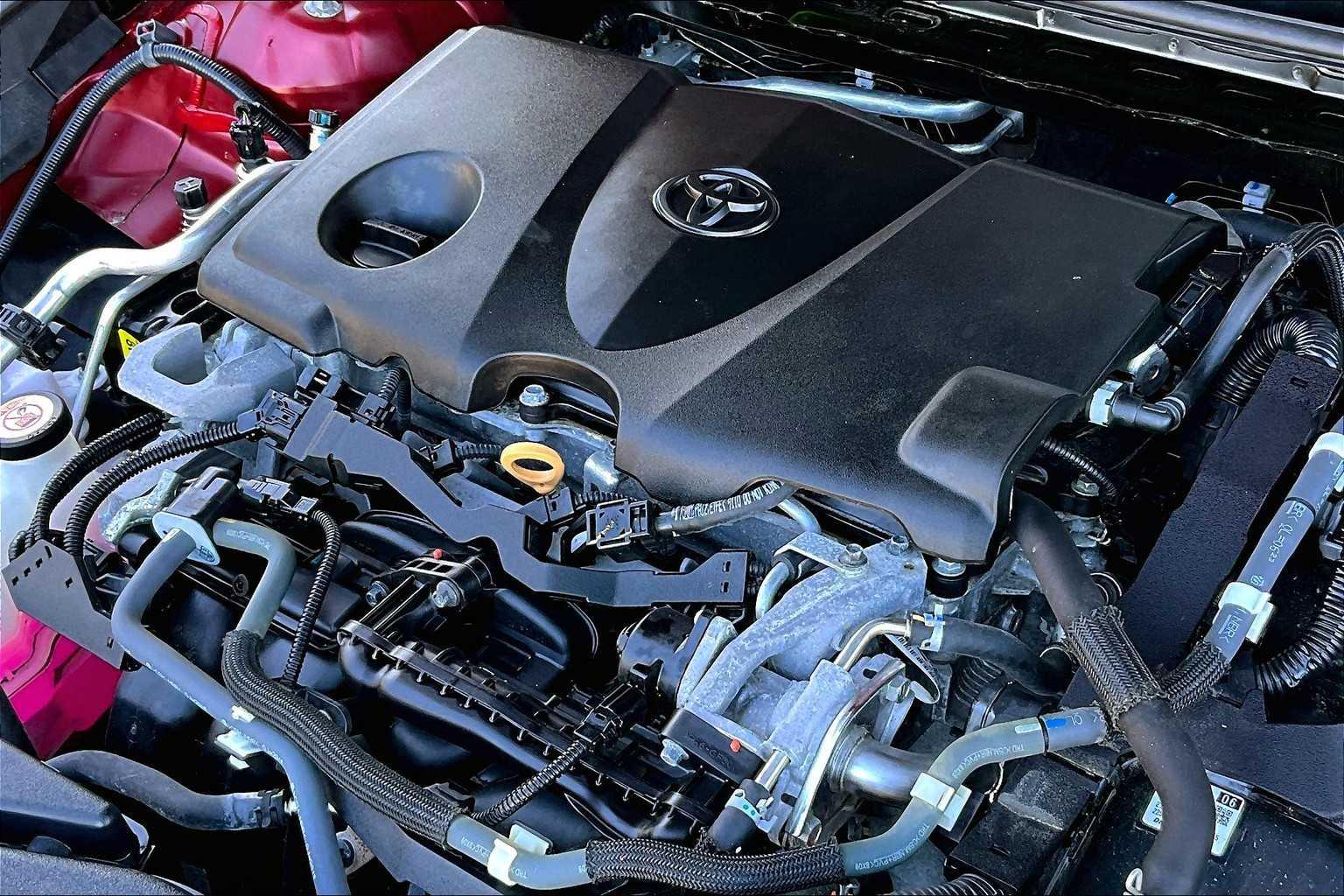 2019 Toyota Camry Hybrid LE - Photo 34