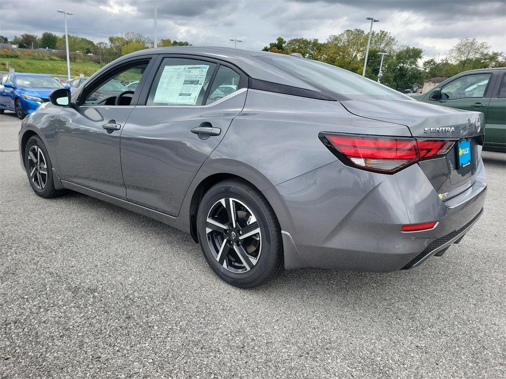 2025 Nissan Sentra SV - Photo 3