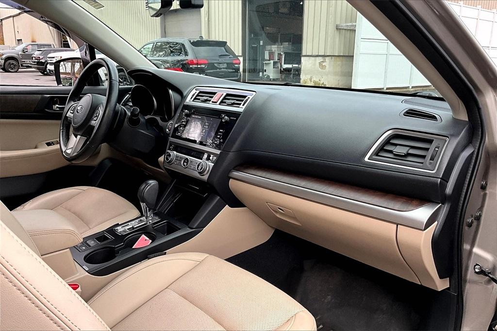 2017 Subaru Outback 2.5i - Photo 14