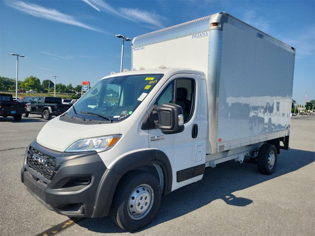 2023 Ram ProMaster 3500 Cutaway Low Roof - Photo 2