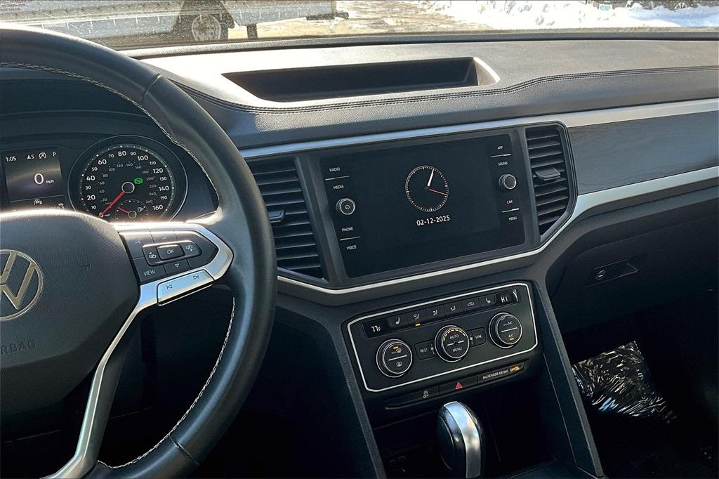 2021 Volkswagen Atlas 3.6L V6 SE w/Technology - Photo 19