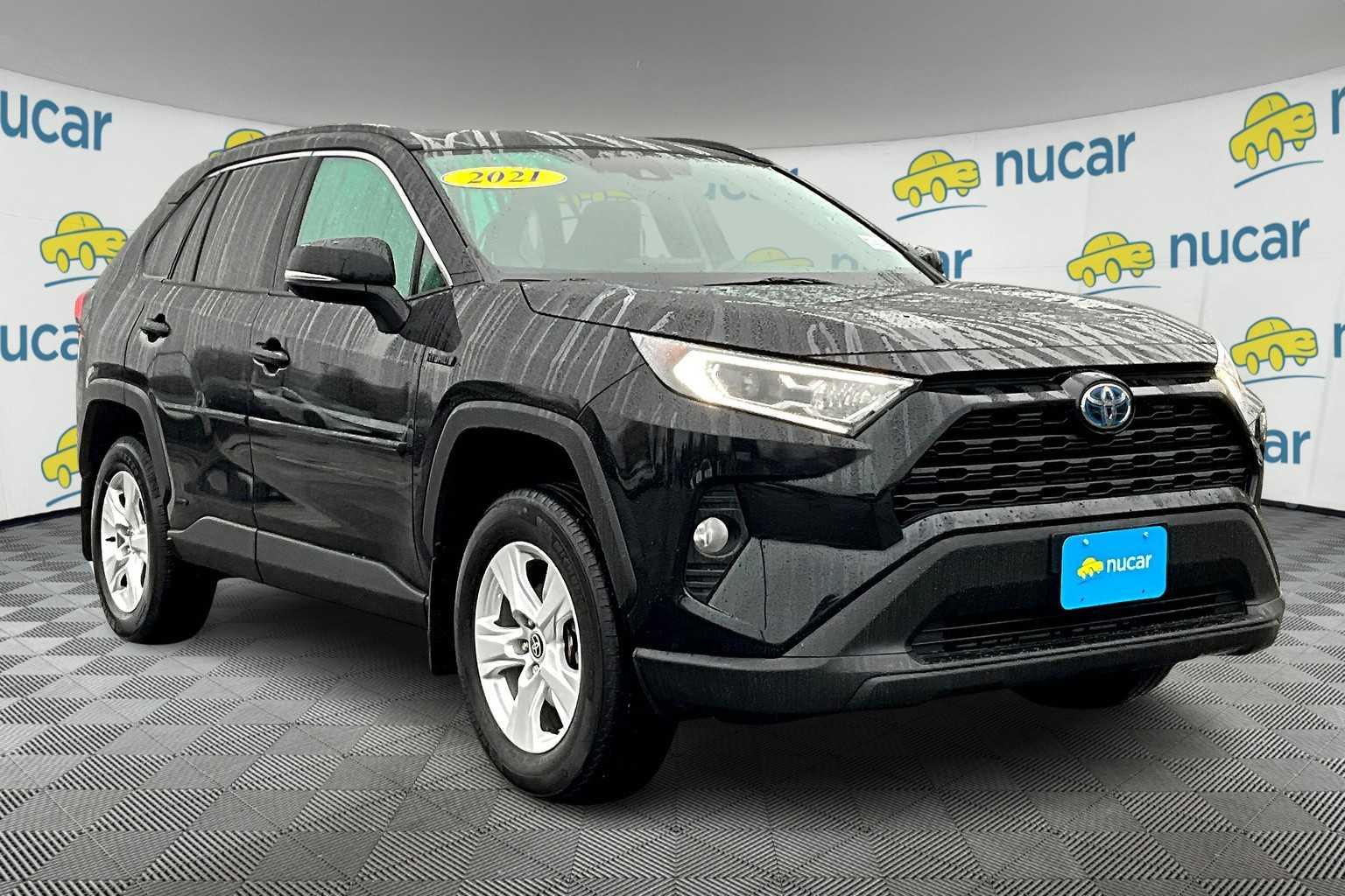 2021 Toyota RAV4 Hybrid XLE