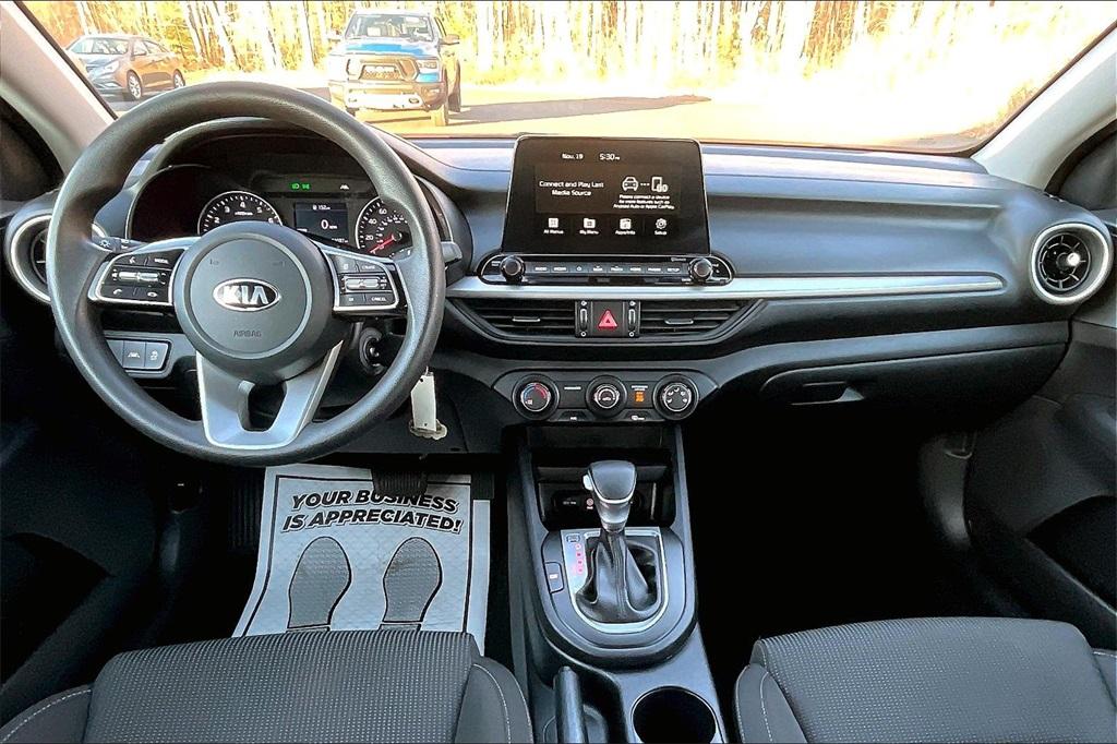 2021 Kia Forte LXS - Photo 21