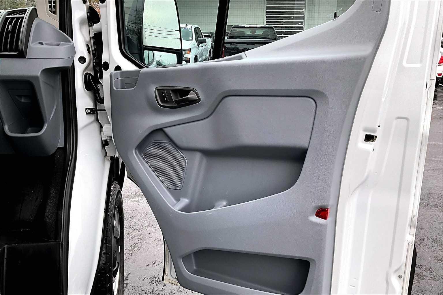 2018 Ford Transit  - Photo 12