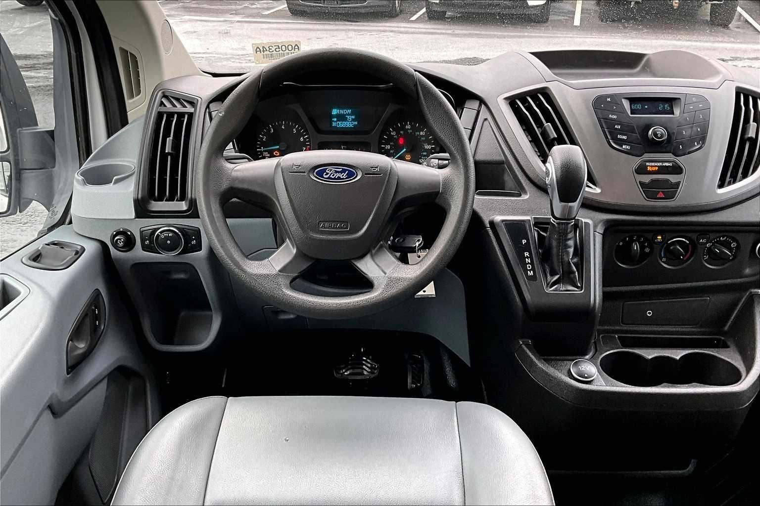 2018 Ford Transit  - Photo 17