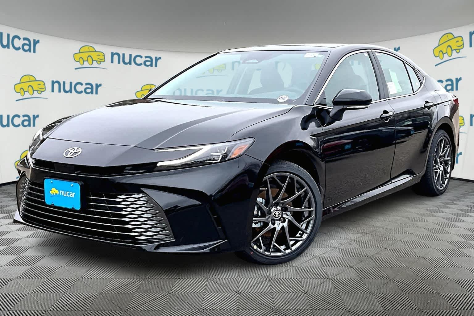 2025 Toyota Camry XLE - Photo 4