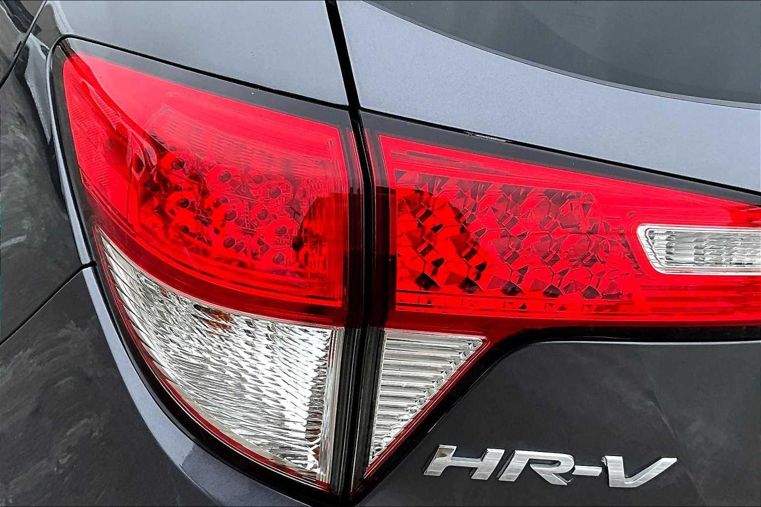 2022 Honda HR-V Sport - Photo 28