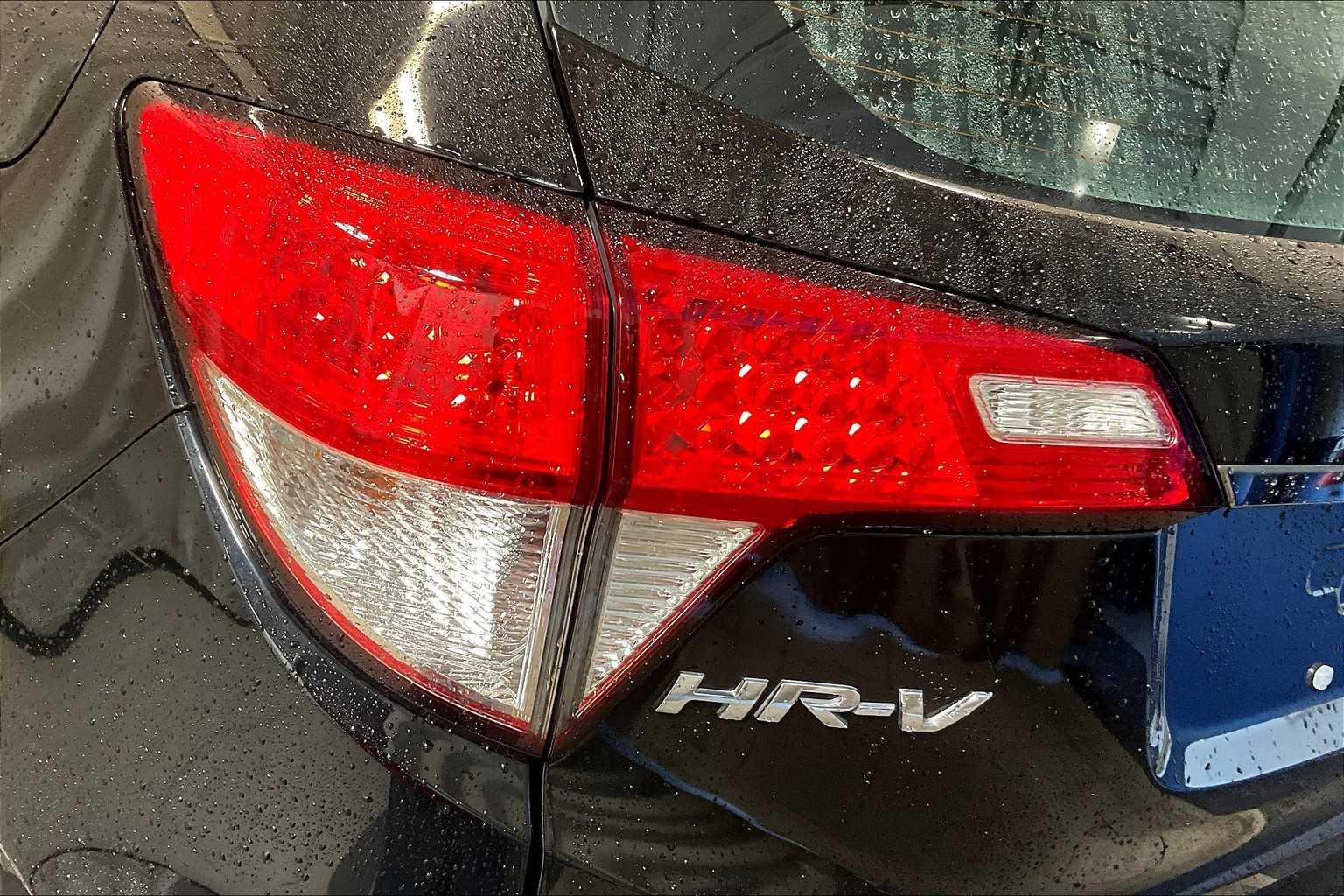 2021 Honda HR-V LX - Photo 31