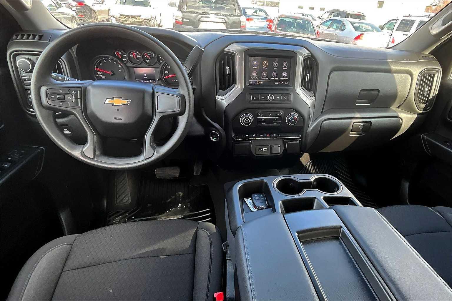 2024 Chevrolet Silverado 1500 Custom - Photo 20