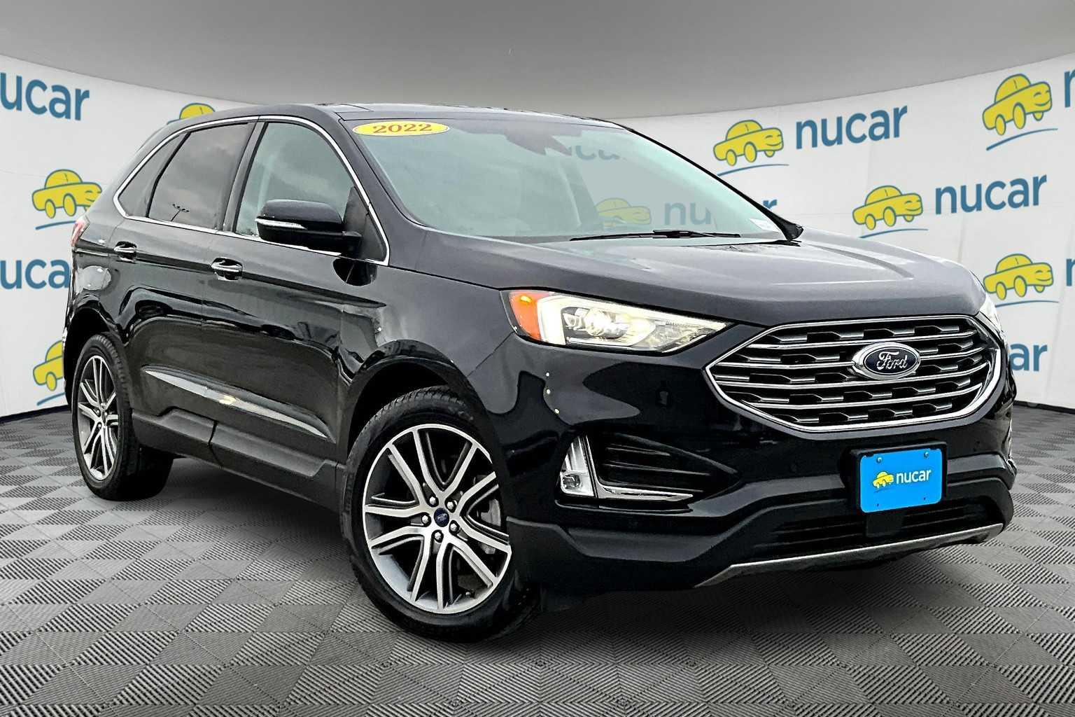 2022 Ford Edge Titanium