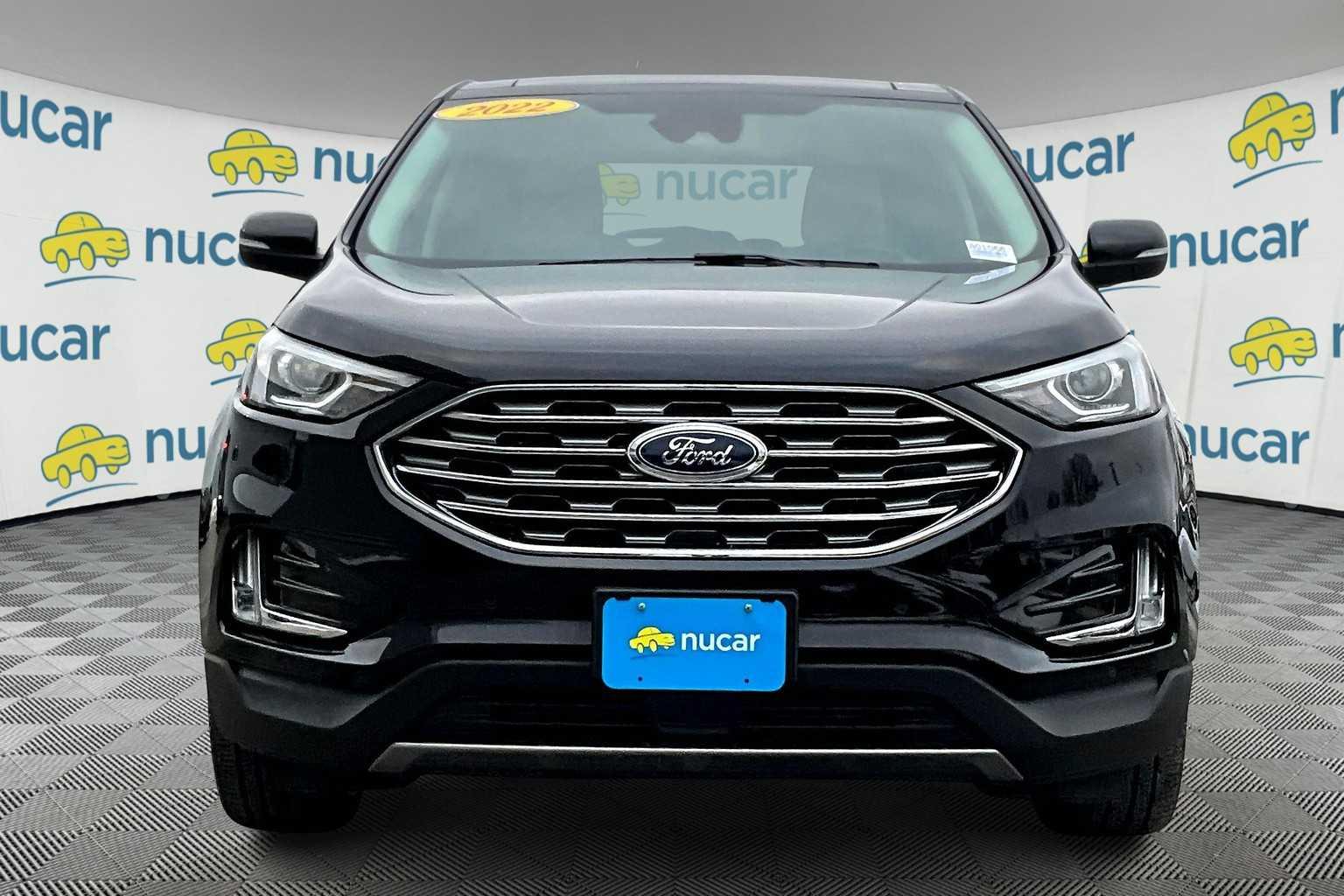 2022 Ford Edge Titanium - Photo 2