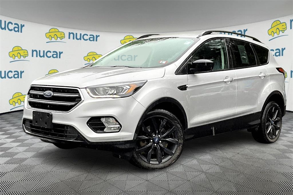 2018 Ford Escape SE - Photo 2