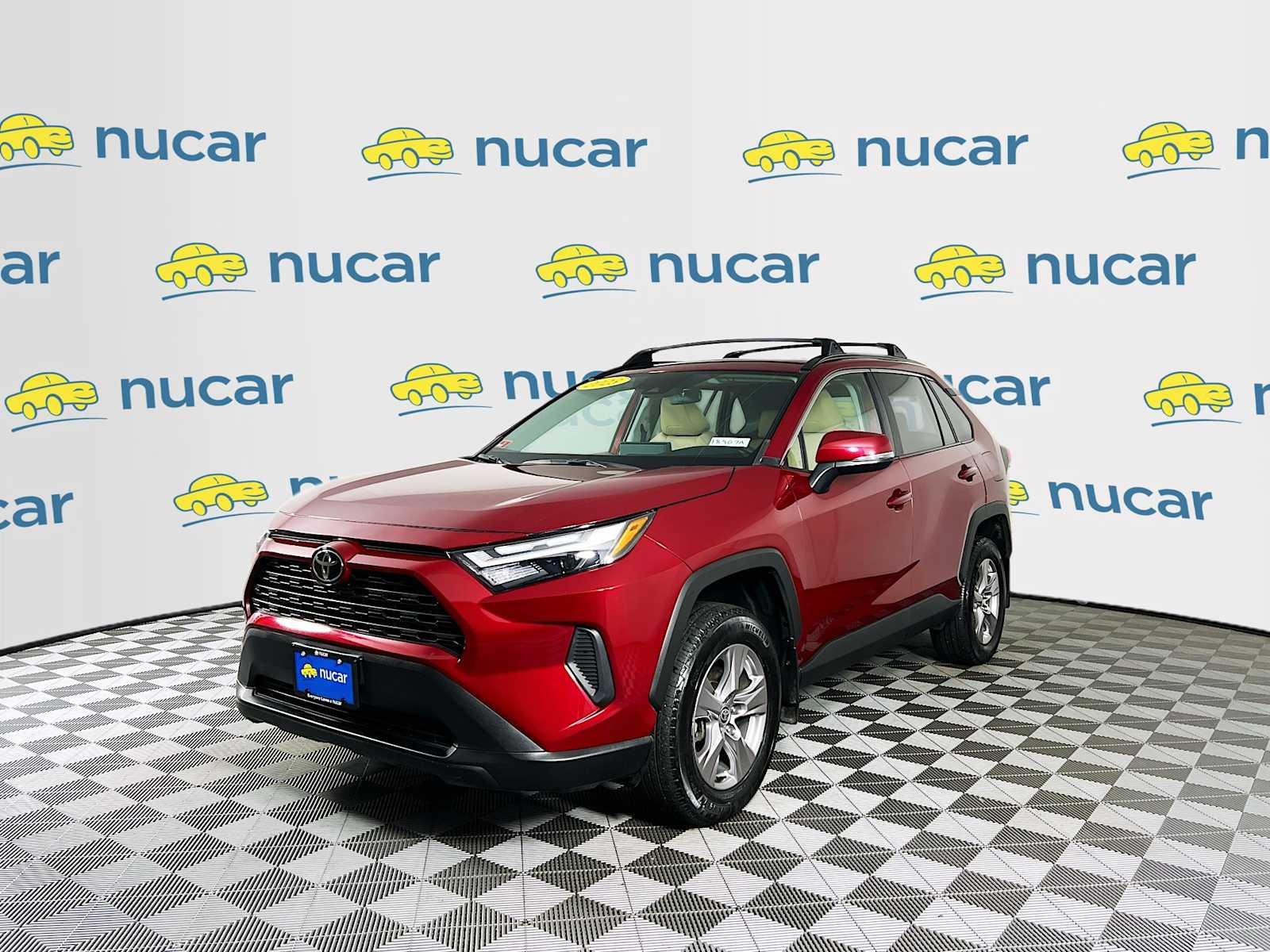 2023 Toyota RAV4 XLE - Photo 3