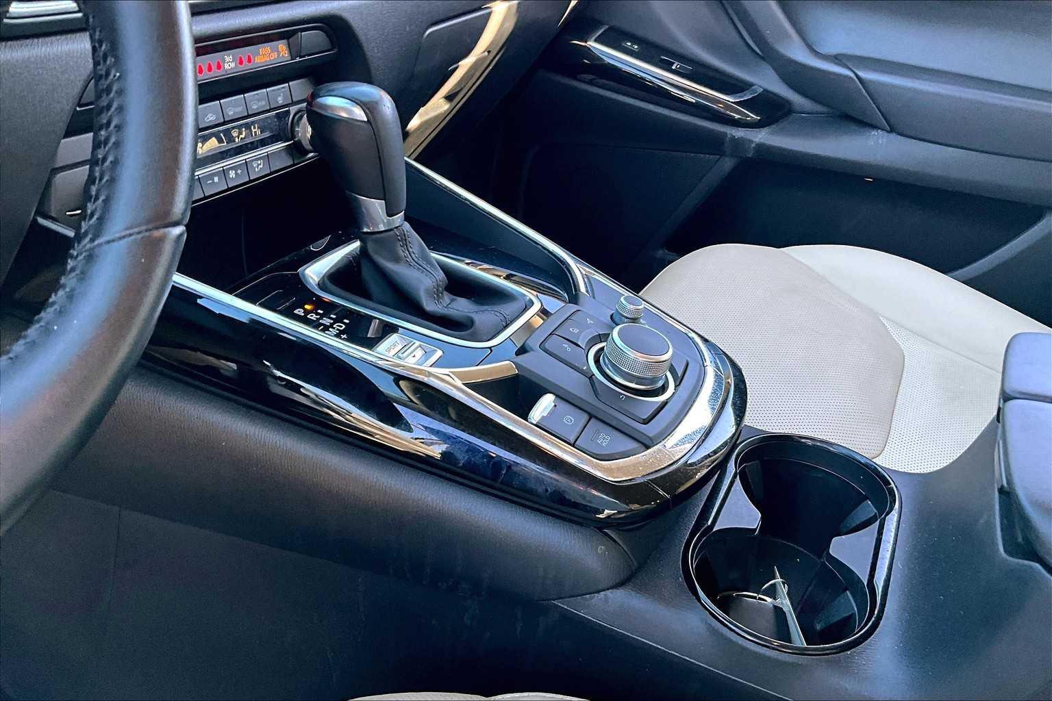 2022 Mazda CX-9 Touring - Photo 19