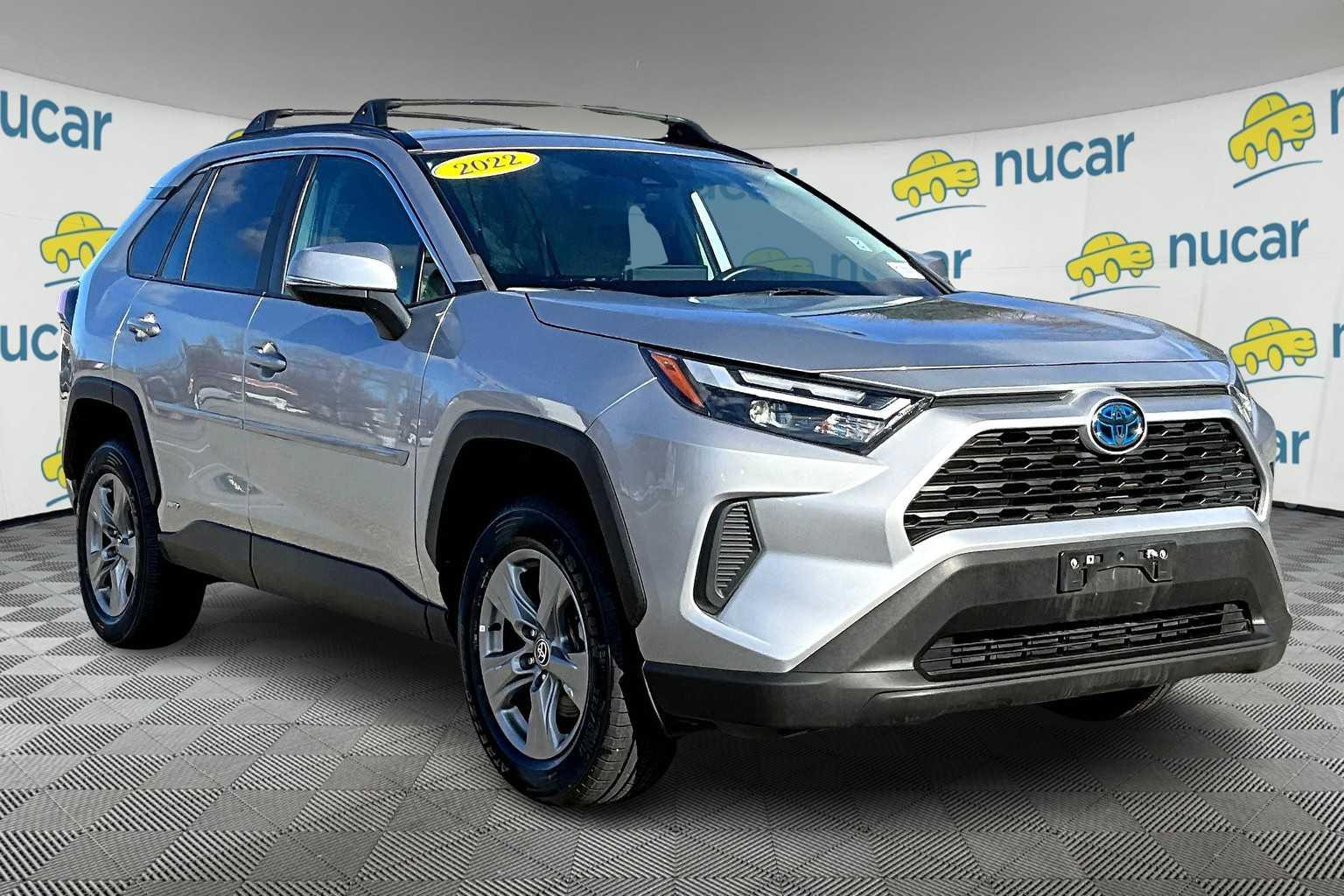 2022 Toyota RAV4 Hybrid XLE