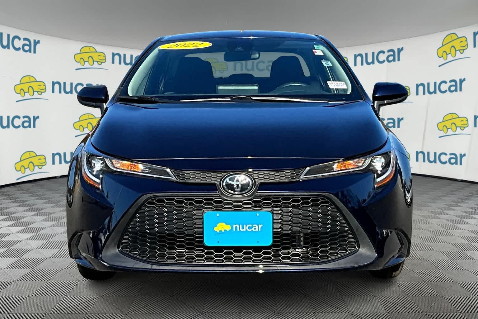 2022 Toyota Corolla LE - Photo 2