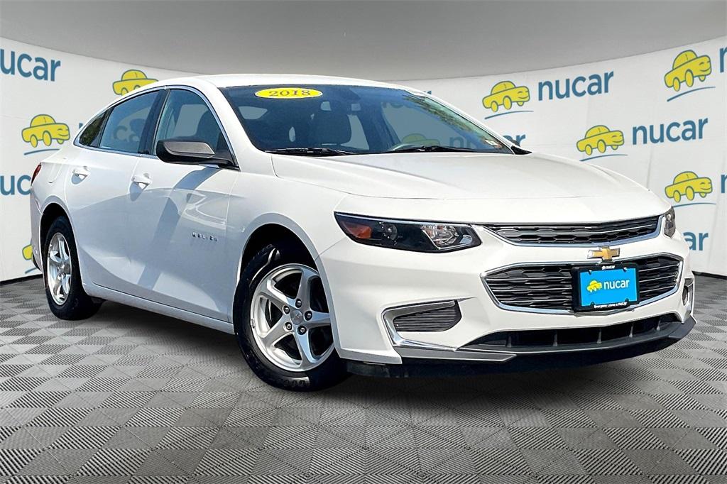 2018 Chevrolet Malibu LS - Photo 1