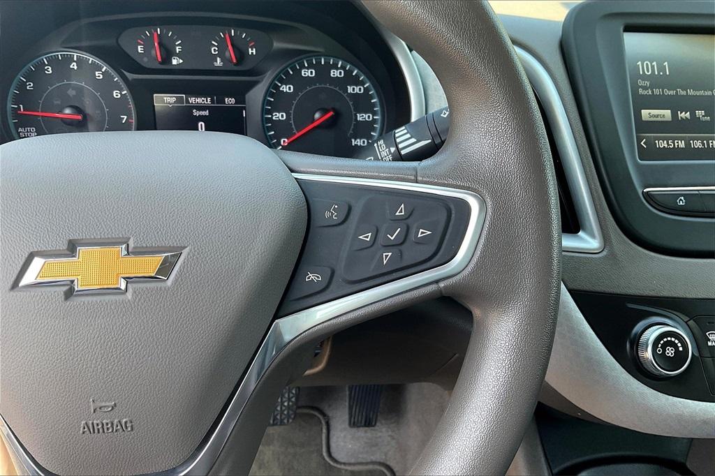 2018 Chevrolet Malibu LS - Photo 24