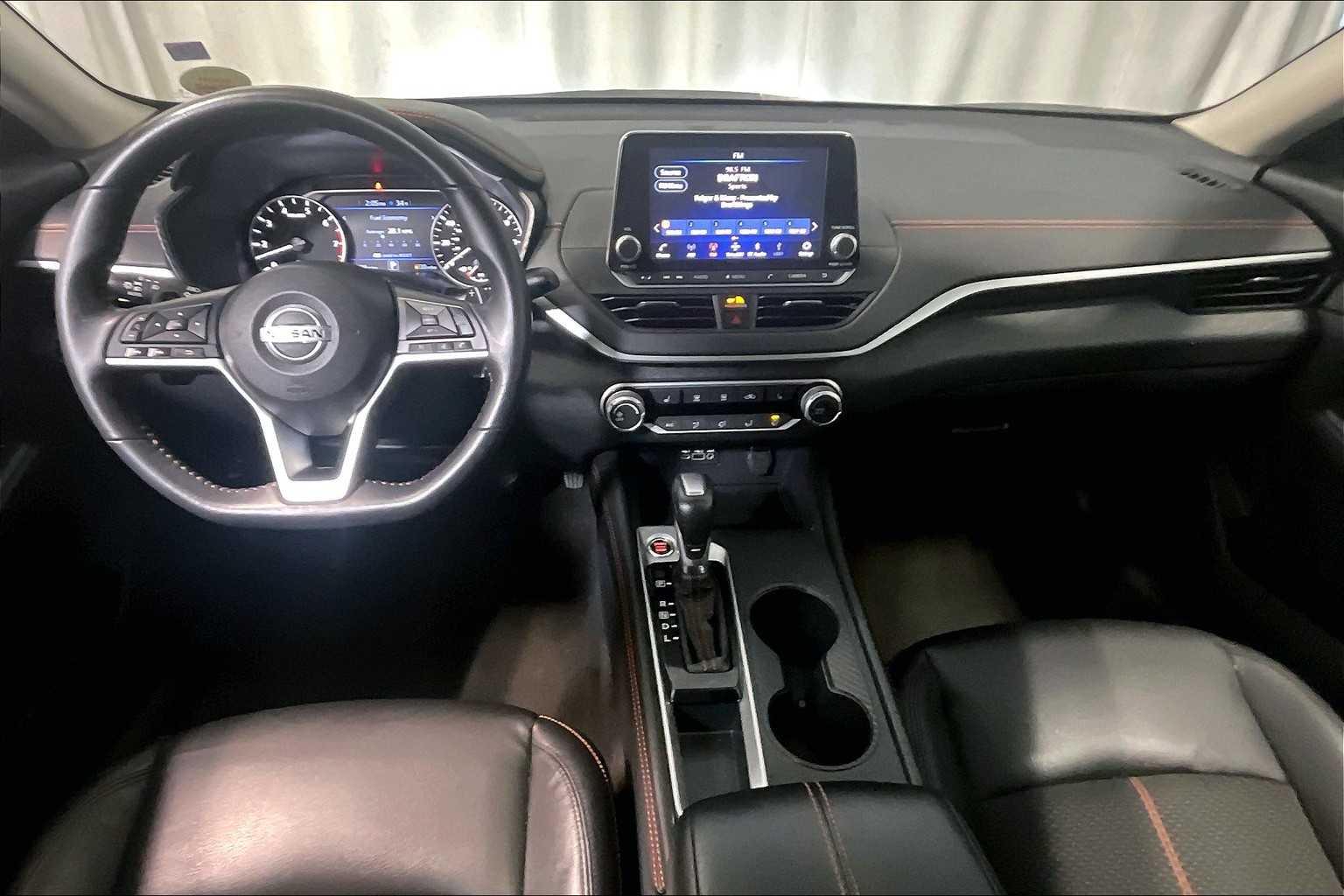 2022 Nissan Altima 2.5 SR - Photo 21