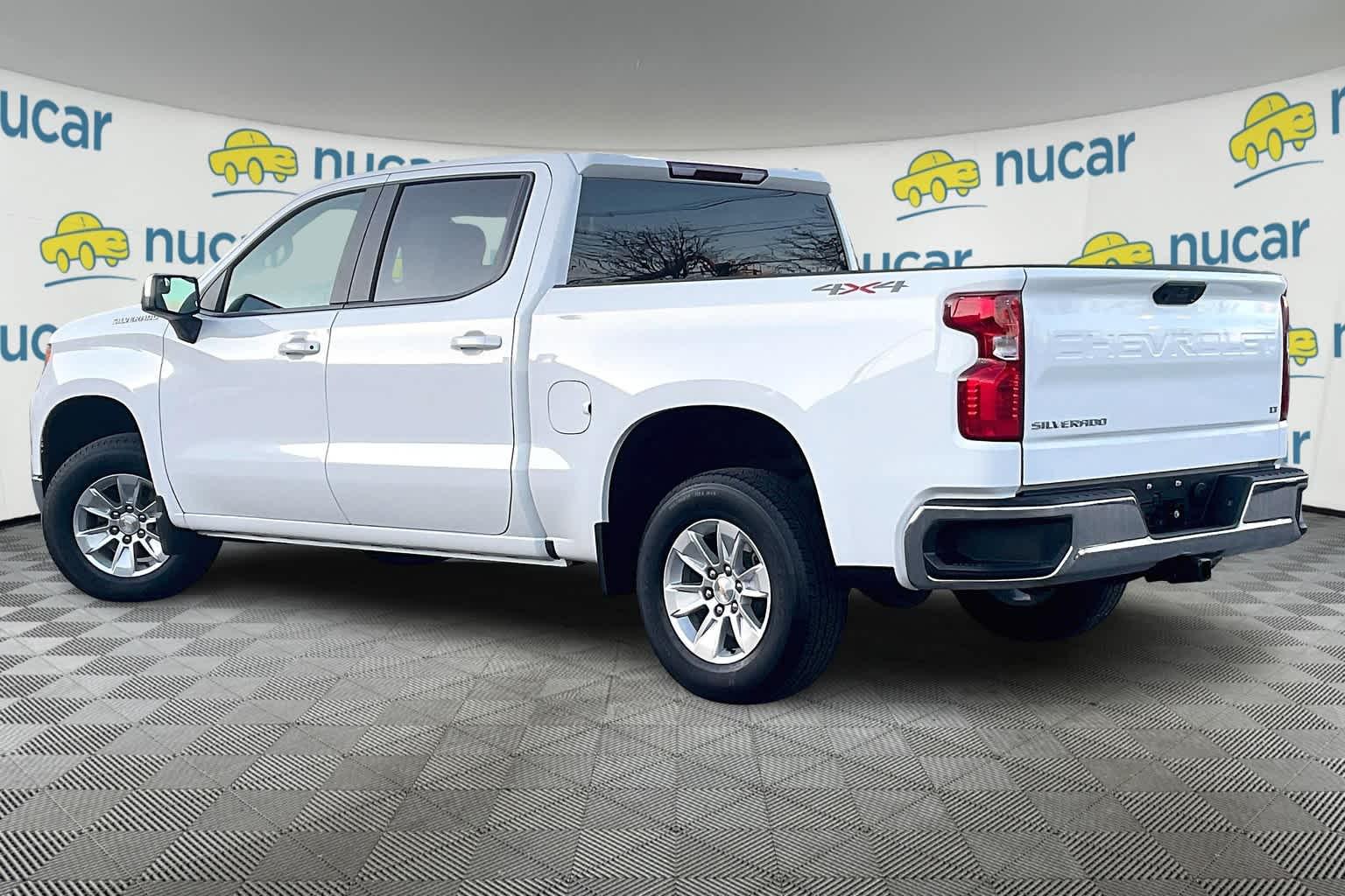 2023 Chevrolet Silverado 1500 LT 4WD Crew Cab 147 - Photo 4