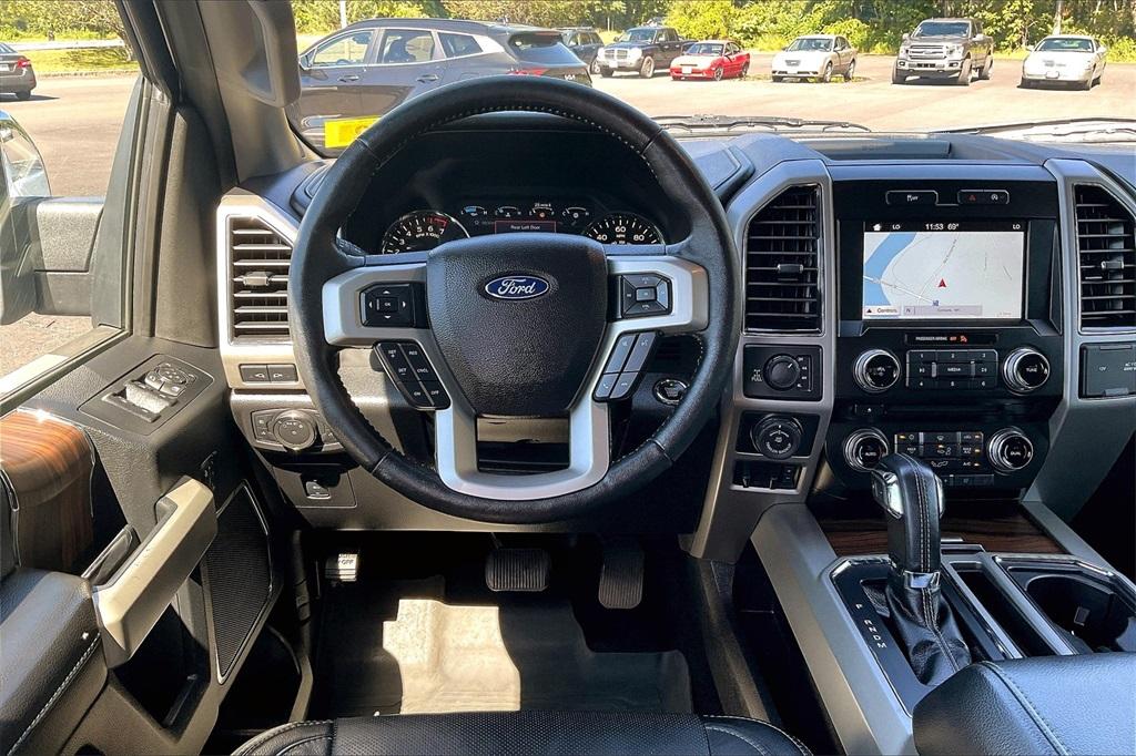 2017 Ford F-150 Lariat - Photo 17