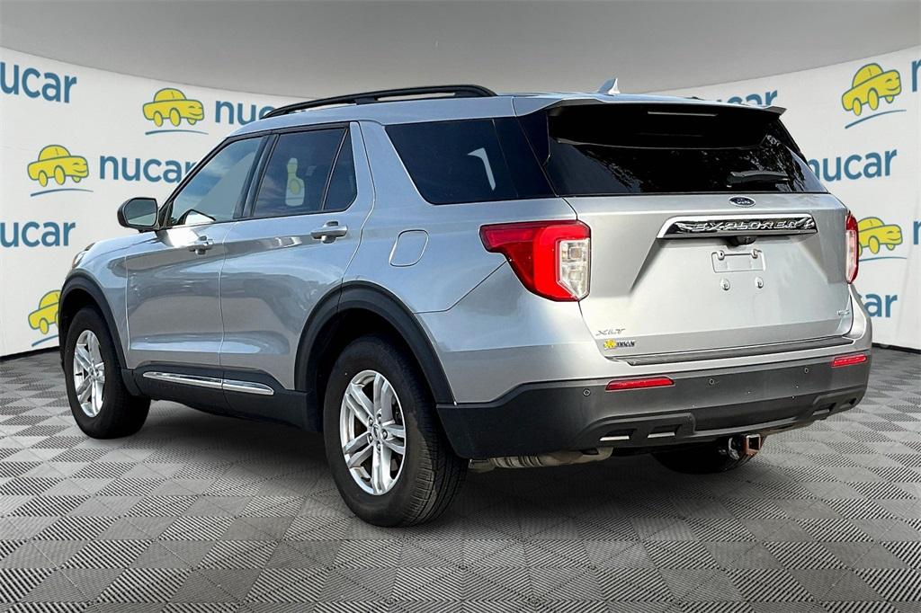 2020 Ford Explorer XLT - Photo 4