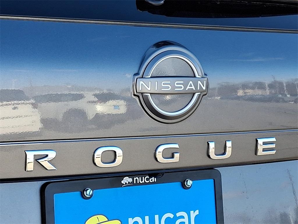 2023 Nissan Rogue SV - Photo 29