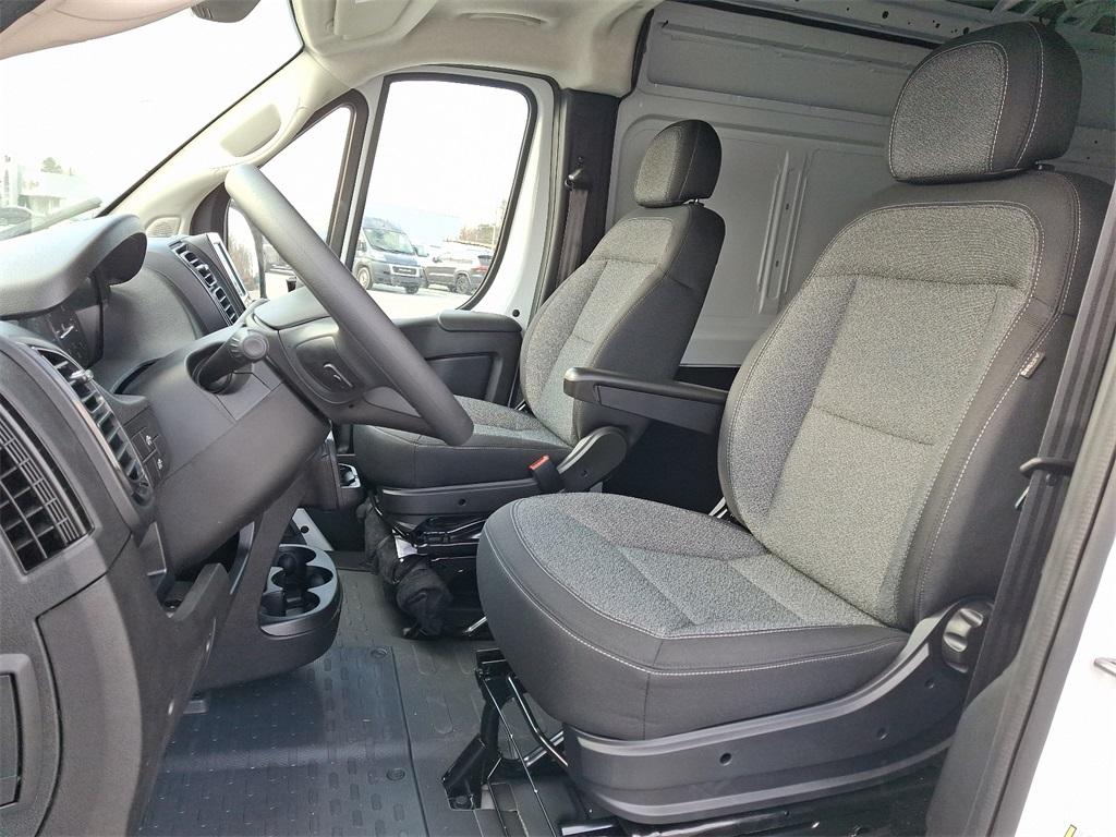 2025 Ram ProMaster 1500 Base - Photo 8