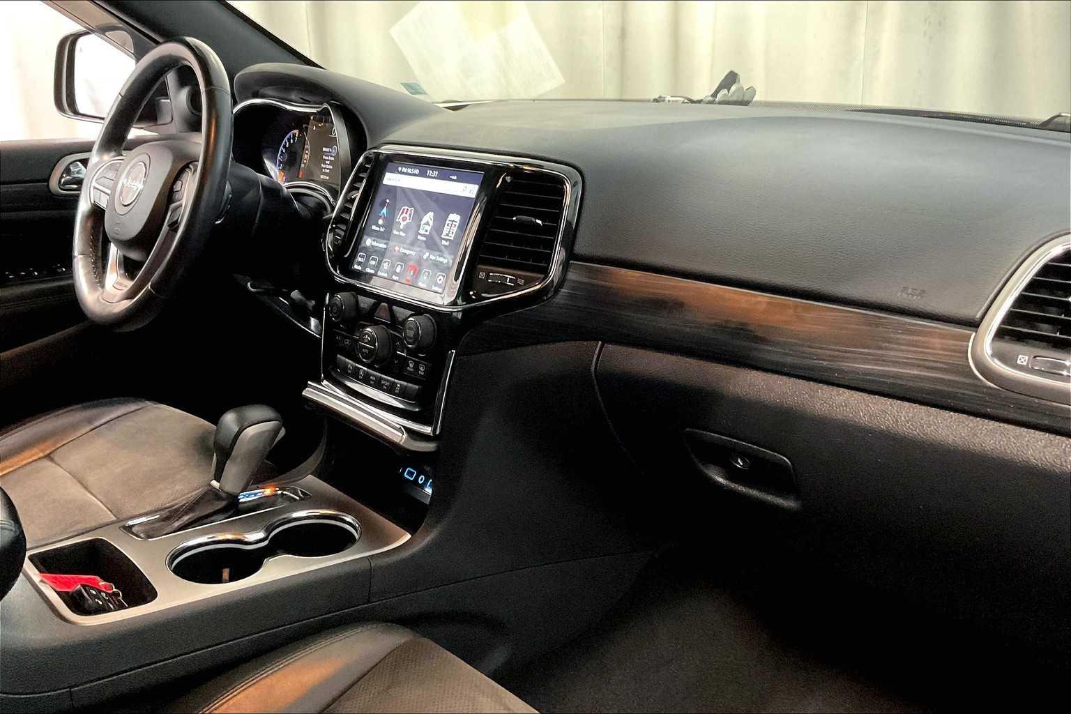 2019 Jeep Grand Cherokee Altitude - Photo 14