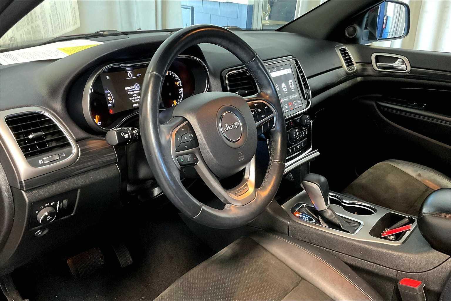 2019 Jeep Grand Cherokee Altitude - Photo 8