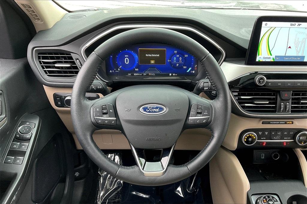 2020 Ford Escape SE Sport Hybrid - Photo 16