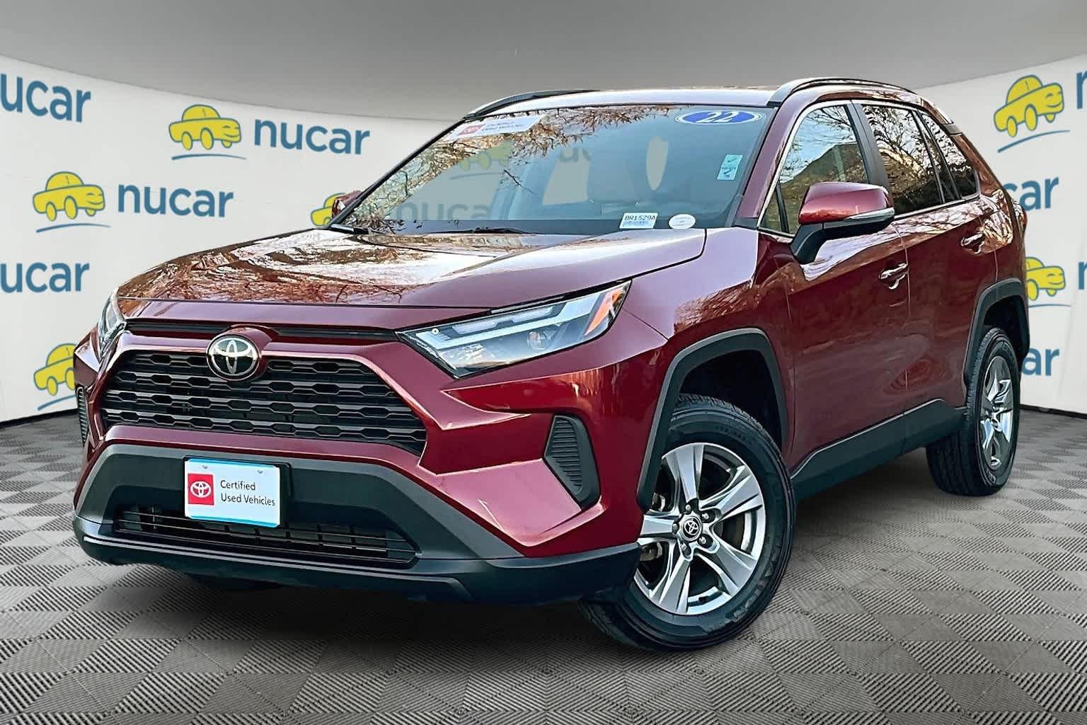 2022 Toyota RAV4 XLE - Photo 3